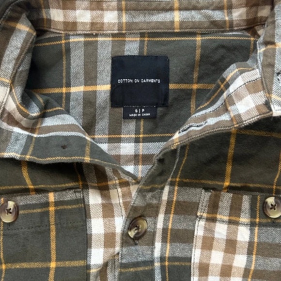 Cotton On Green Striped Button-Up Shirt Men’s Size Small – Streetwear - Picture 2 of 5